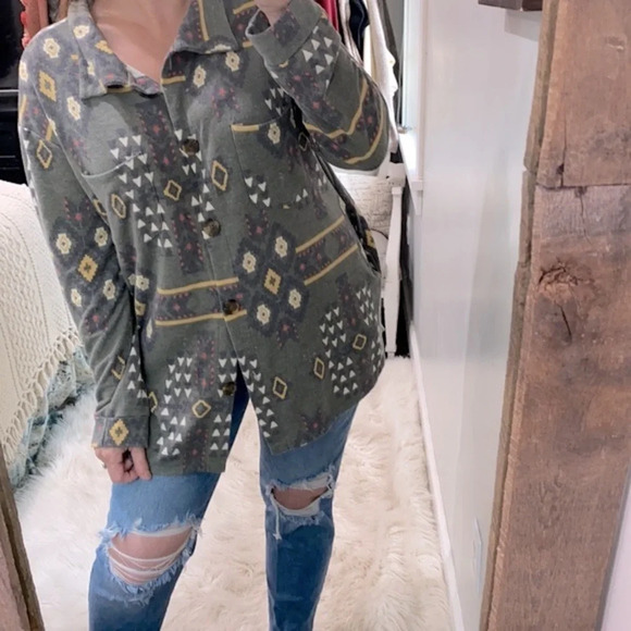 Fantastic Fawn boho long sleeve top size Medium - Picture 5 of 10